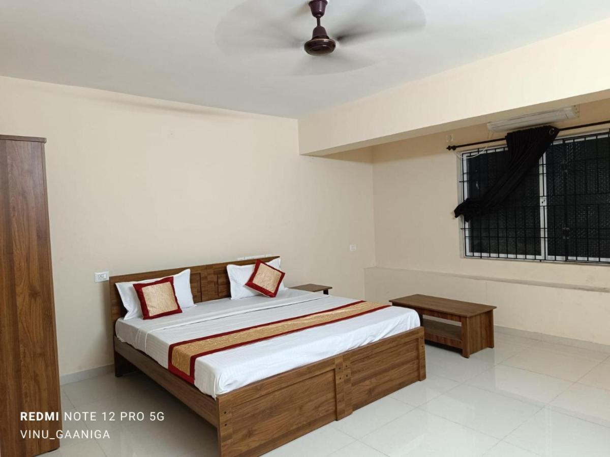 Premier Inn Lodge Mangalore Ngoại thất bức ảnh